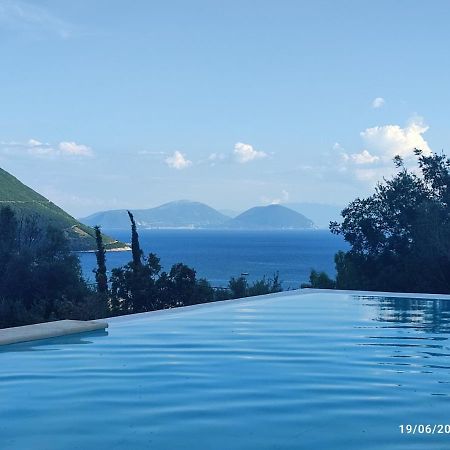 Calionas Suites Vasiliki  Exterior photo
